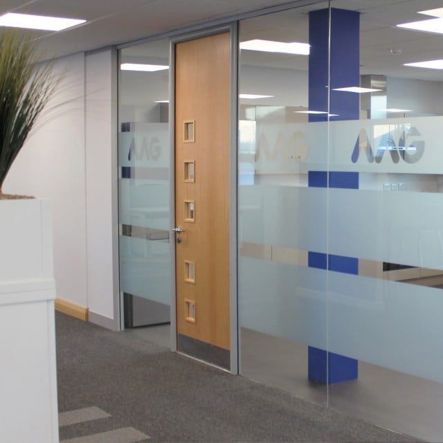 accent-open-plan-office-35 gallery image